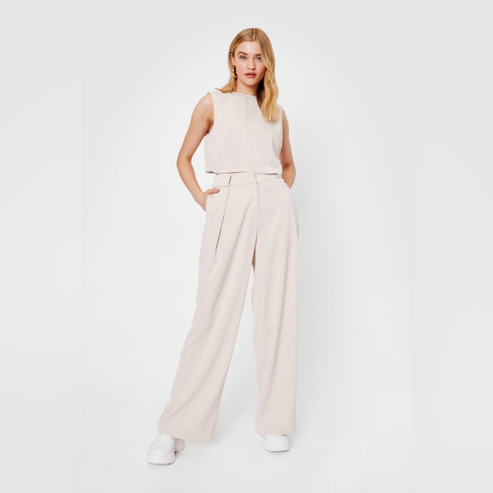 Nasty Gal Trousers 🤎